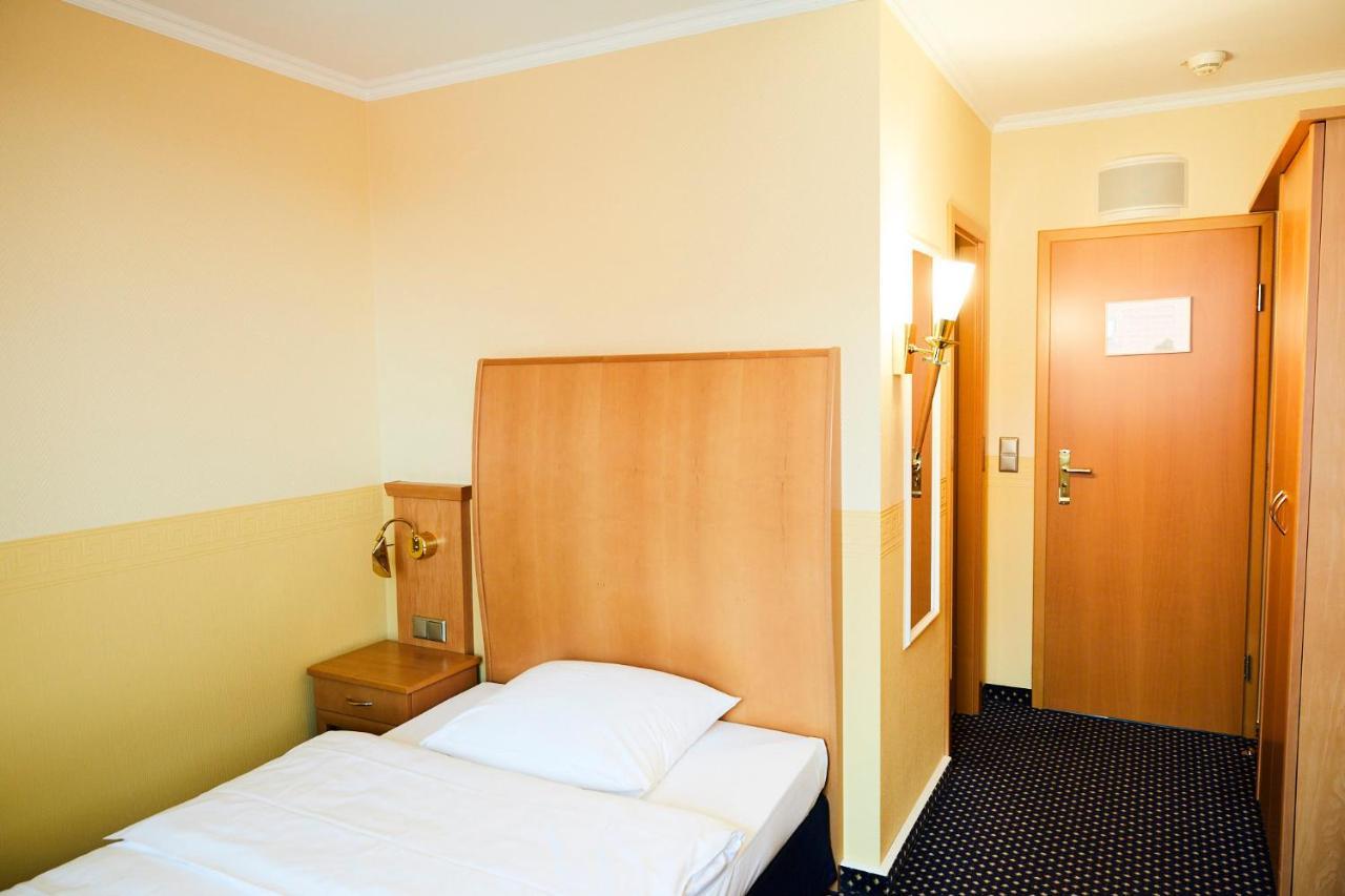 Hotel Cap Polonio Pinneberg Kültér fotó